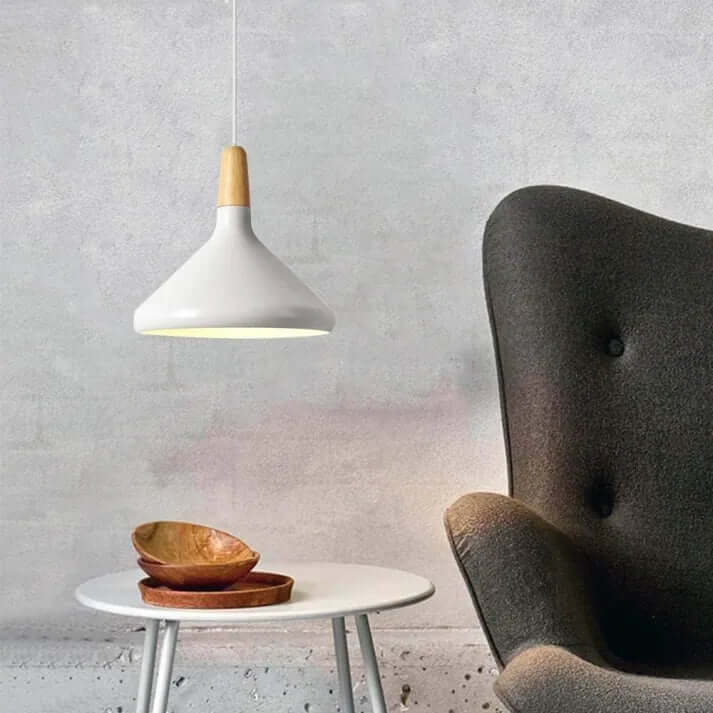 Lámpara colgante cónica - Diseño moderno