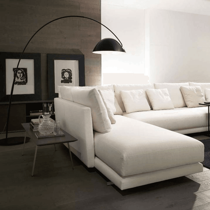 Elegante Lámpara de Pie con Brazo Ajustable - Diseño Escandinavo