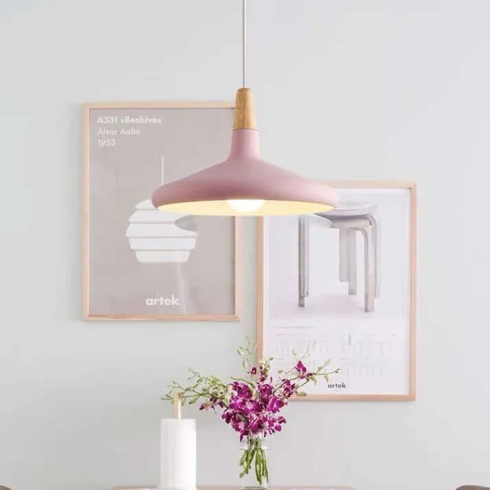 Lámpara colgante cónica - Diseño moderno