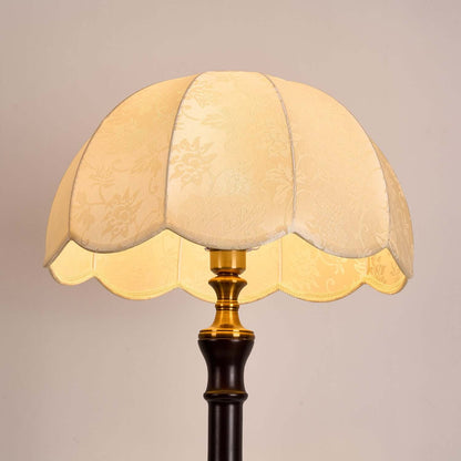 Elegante lámpara de pie de madera - Diseño atemporal