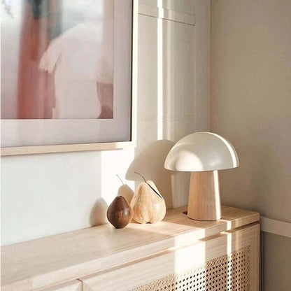 Elegante Lámpara de Mesa - Diseño Moderno