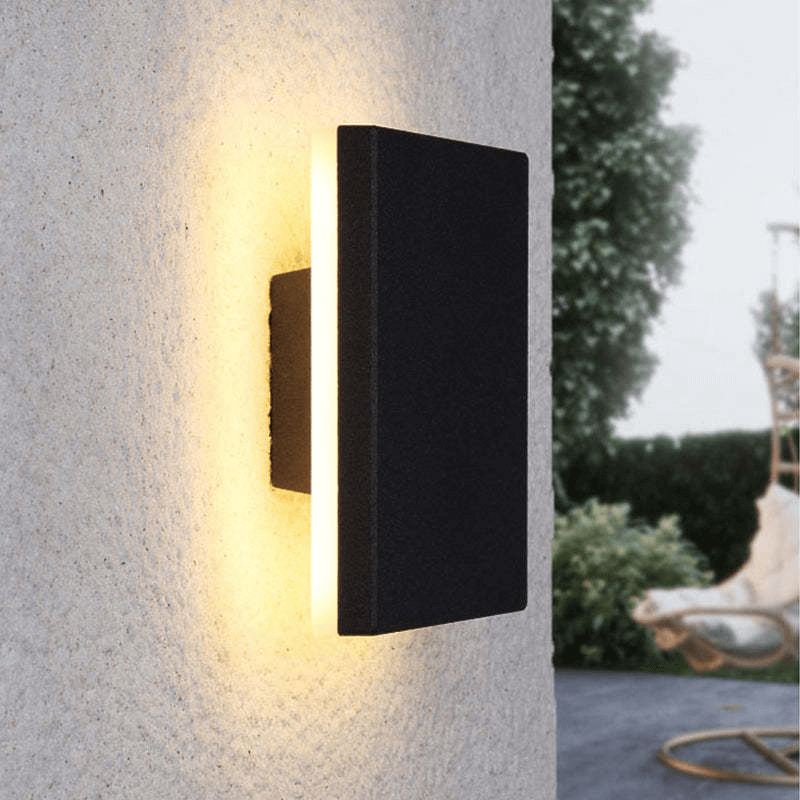 Aplique LED minimalista para exteriores