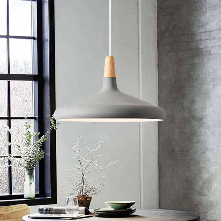 Lámpara colgante cónica - Diseño moderno