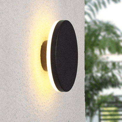 Aplique LED minimalista para exteriores