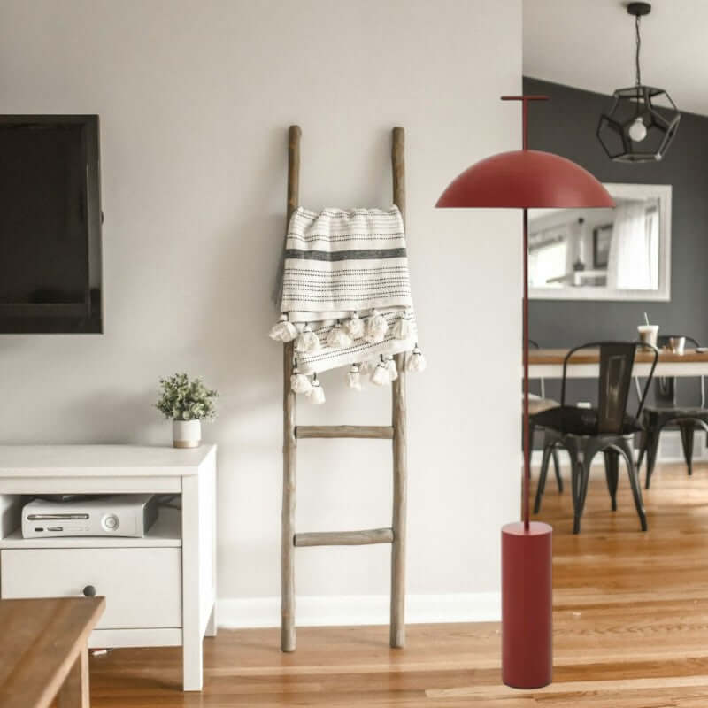 Lámpara de pie minimalista para hogares modernos