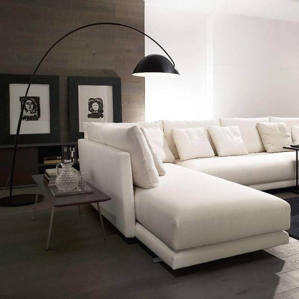 Elegante Lámpara de Pie con Brazo Ajustable - Diseño Escandinavo