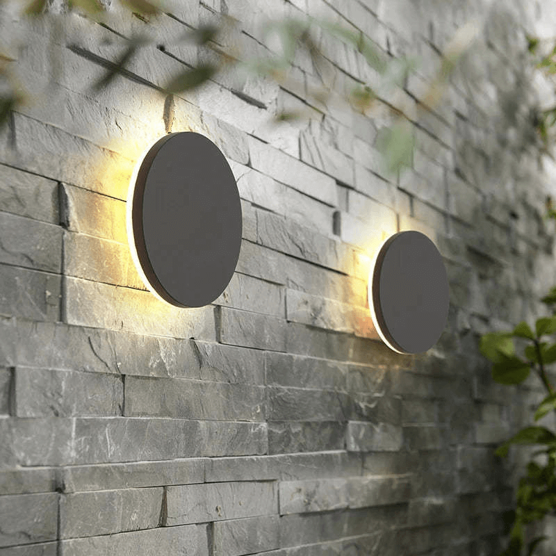 Aplique LED minimalista para exteriores