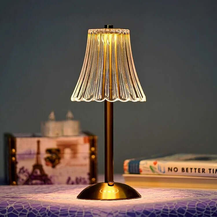 Elegante lámpara de sobremesa inalámbrica de metal cristalizado