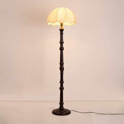 Elegante lámpara de pie de madera - Diseño atemporal
